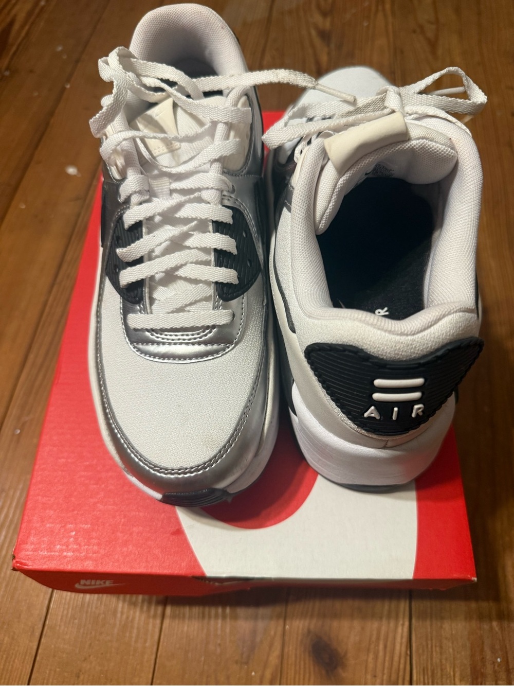 Nike Airmax 90 LV8 - Picture 5 of 9